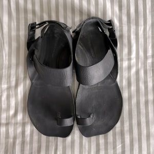 Vivobarefoot Wild Hide leather sandals 37 US 7  Vivo Barefoot